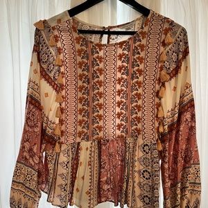 American Eagle Boho Longsleeve Top